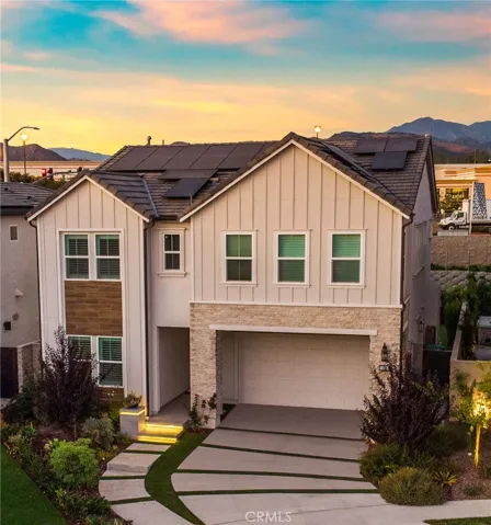110 Sierra Madre, Lake Forest, California 92630