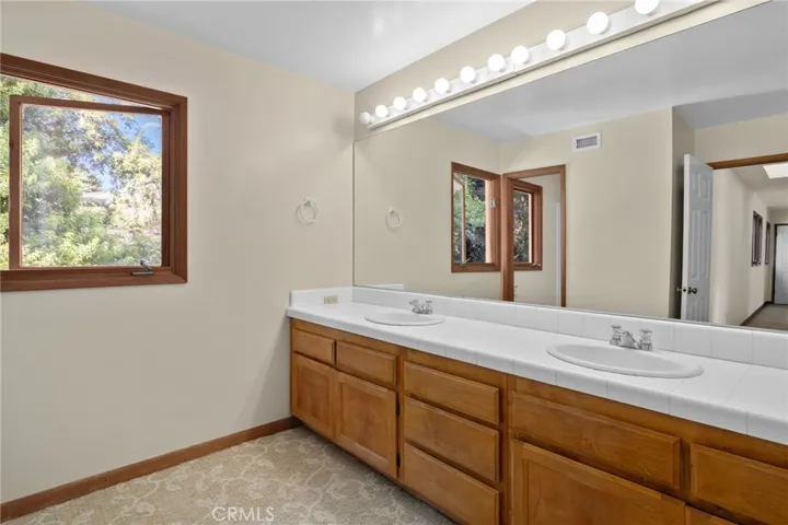 28250 Palos Verdes Drive E, Rancho Palos Verdes, California 90275