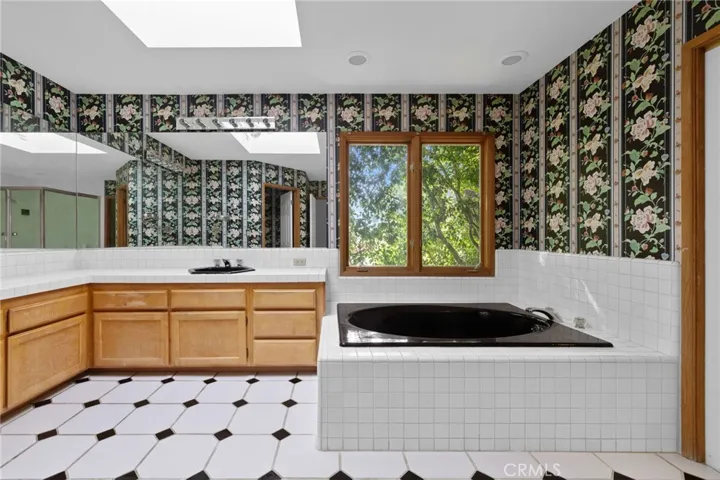 28250 Palos Verdes Drive E, Rancho Palos Verdes, California 90275