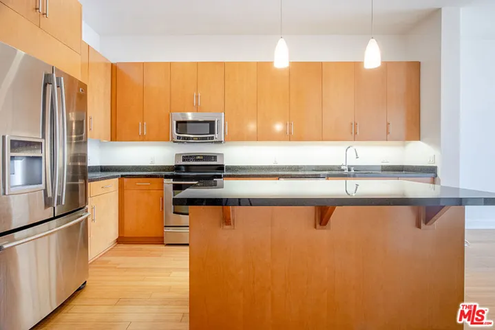 3223 W 6th Street 502, Los Angeles, California 90020