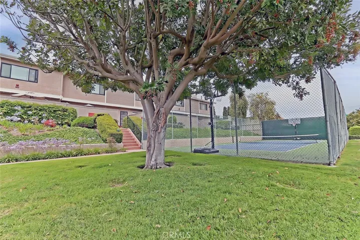 Tennis / Pickleball Court