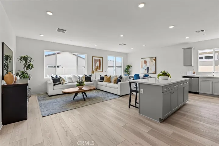 19805 Lurin Avenue, Riverside, California 92508