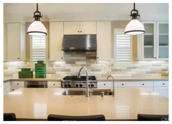 118 Island Coral, Irvine, California 92620