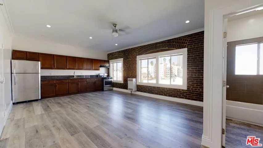 738 New Hampshire Avenue 507, Los Angeles, California 90005
