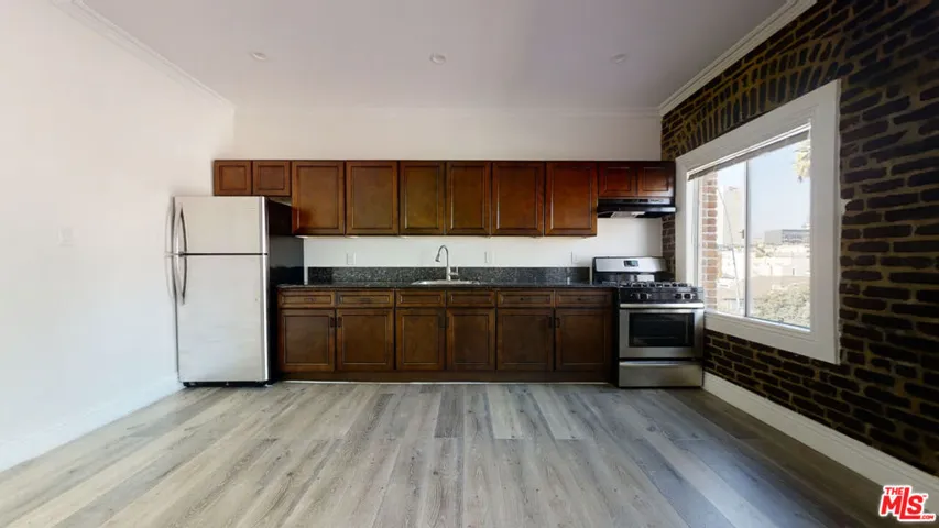 738 New Hampshire Avenue 507, Los Angeles, California 90005