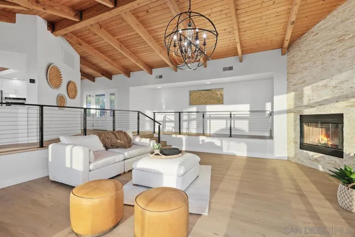 530 Calle De La Sierra, El Cajon, California 92019
