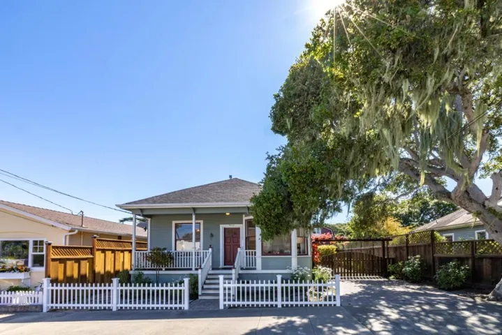 405 Willow Street, Pacific Grove, California 93950