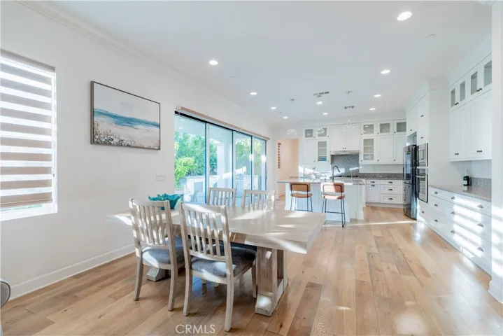 167 Newall, Irvine, California 92618