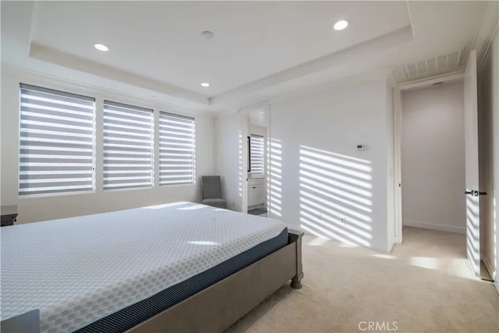 167 Newall, Irvine, California 92618