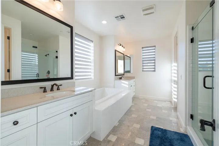 167 Newall, Irvine, California 92618