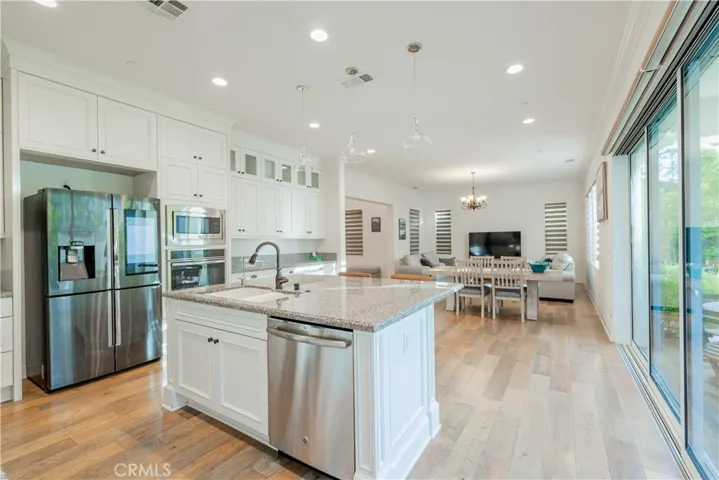 167 Newall, Irvine, California 92618
