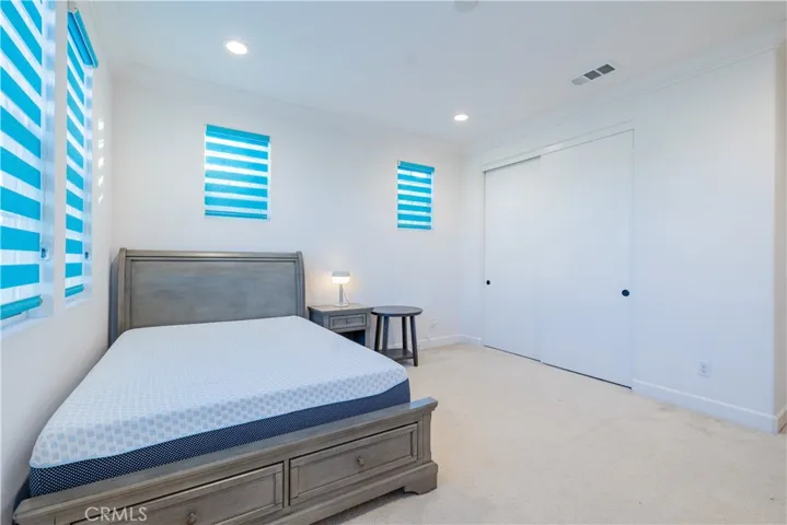 167 Newall, Irvine, California 92618