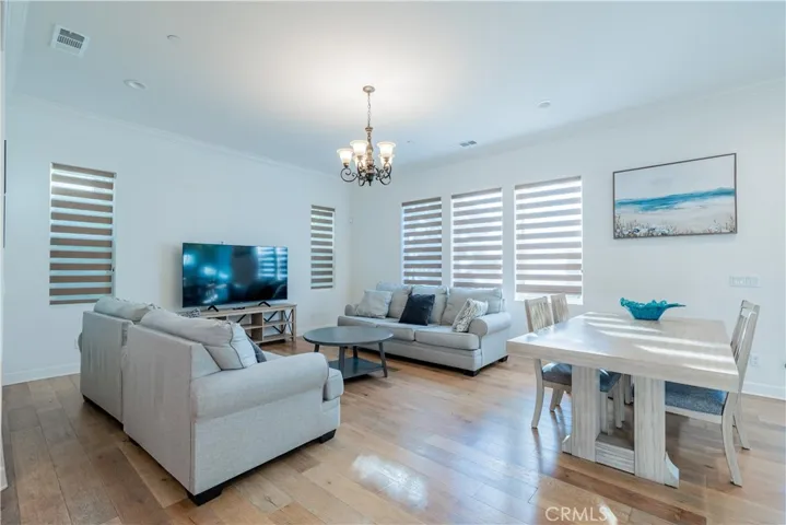 167 Newall, Irvine, California 92618