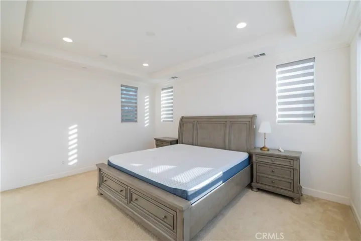 167 Newall, Irvine, California 92618