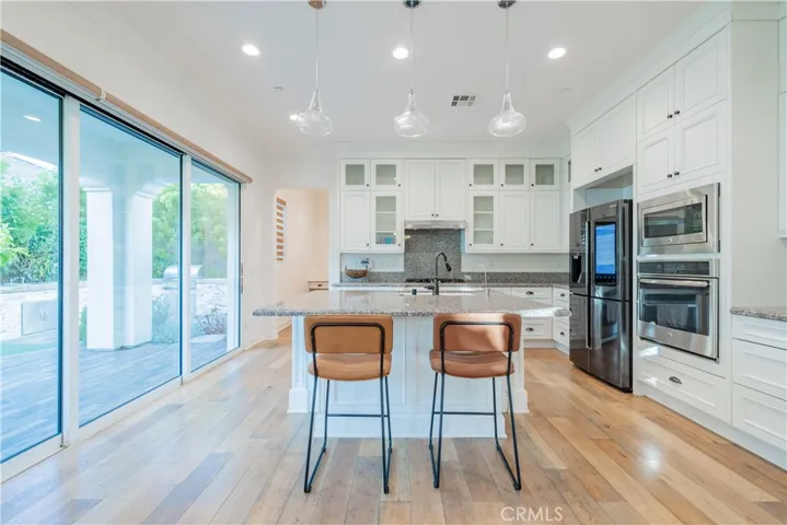 167 Newall, Irvine, California 92618