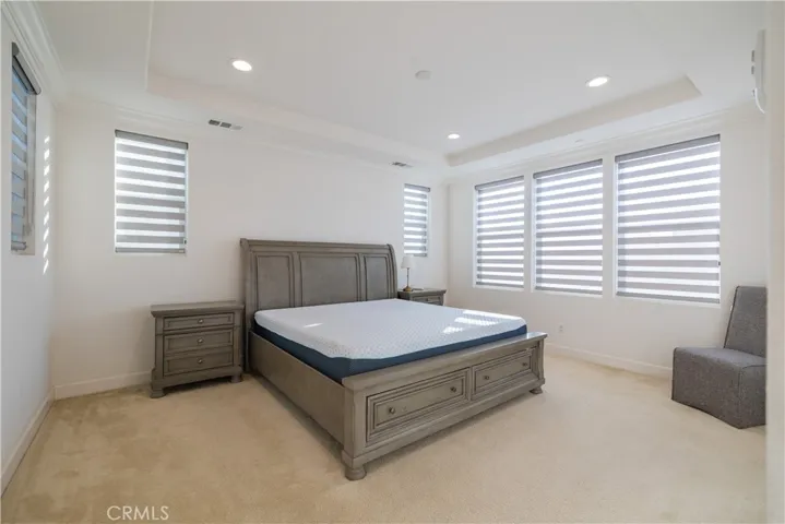 167 Newall, Irvine, California 92618