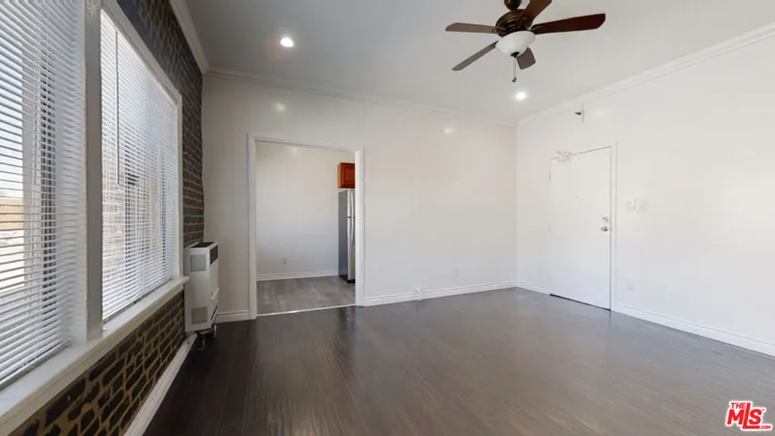 738 New Hampshire Avenue 205, Los Angeles, California 90005