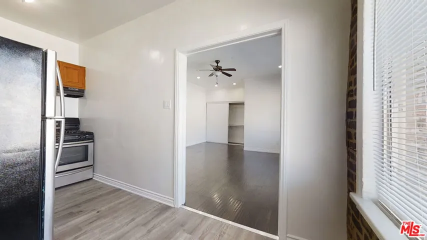 738 New Hampshire Avenue 205, Los Angeles, California 90005