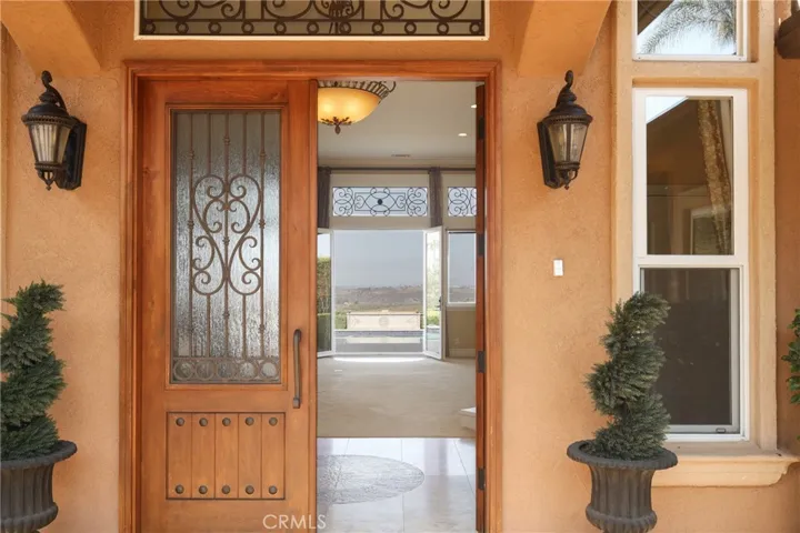 Entry view through to pool