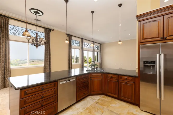 9750 Adams Court, Escondido, California 92026
