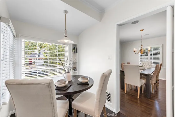 Plantation blinds and built-in shelves