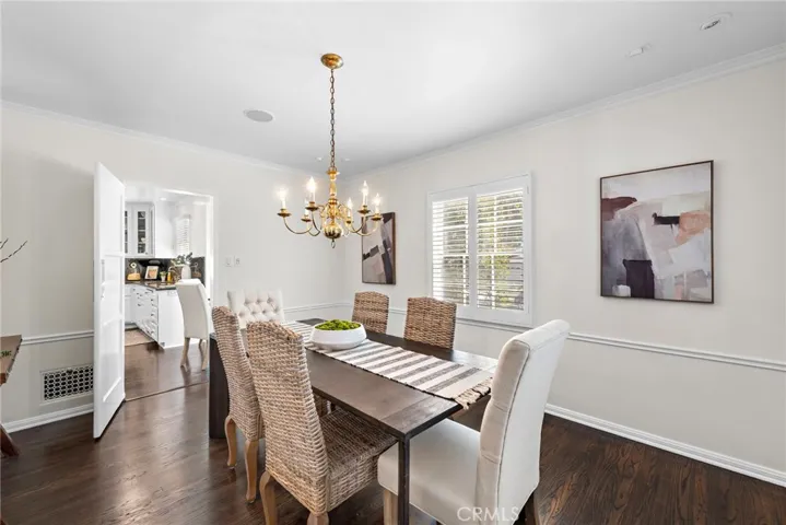 Formal dining room