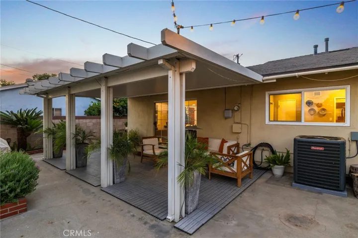 1142 Essex Street, Glendora, California 91740