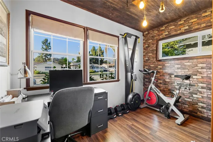 1142 Essex Street, Glendora, California 91740