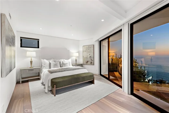 521 Alta Vista Way, Laguna Beach, California 92651