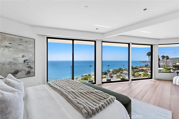 521 Alta Vista Way, Laguna Beach, California 92651