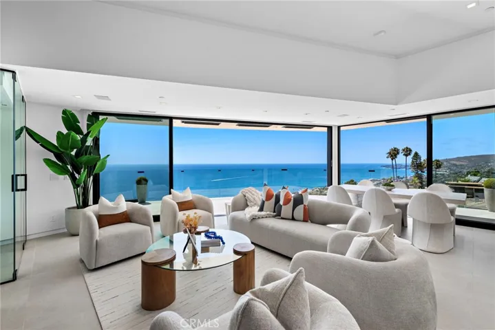 521 Alta Vista Way, Laguna Beach, California 92651