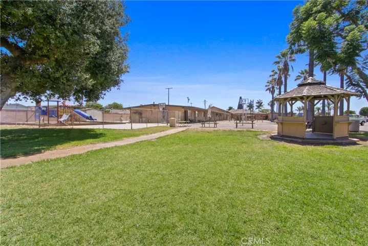 6575 Crescent Avenue, Buena Park, California 90620