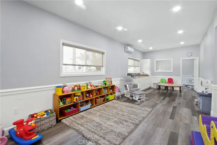 6575 Crescent Avenue, Buena Park, California 90620