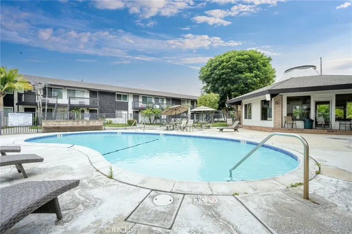 7100 Cerritos Avenue 104, Stanton, California 90680