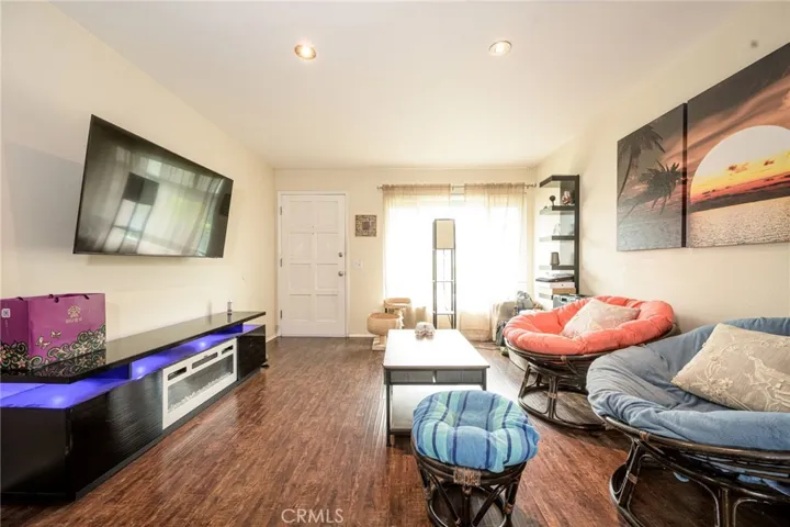 7100 Cerritos Avenue 104, Stanton, California 90680