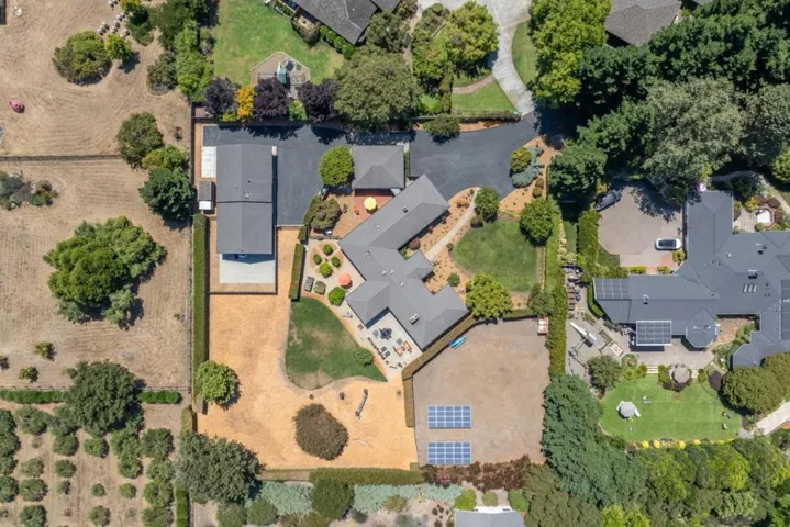 27193 Prado Del Sol, Carmel, California 93923
