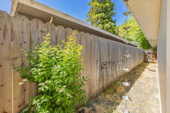 598 Maple Avenue, Sunnyvale, California 94085