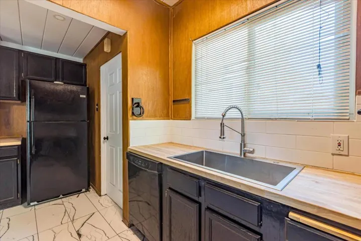 598 Maple Avenue, Sunnyvale, California 94085