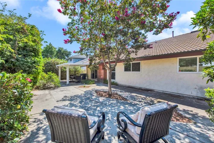 11278 Barbi Lane, Los Alamitos, California 90720