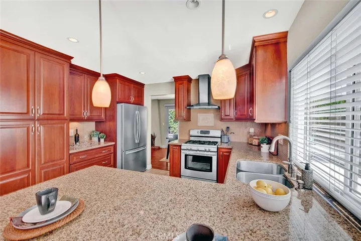 11278 Barbi Lane, Los Alamitos, California 90720