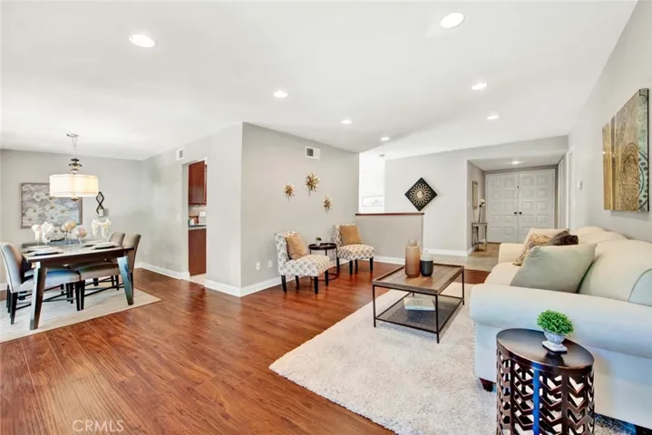 11278 Barbi Lane, Los Alamitos, California 90720