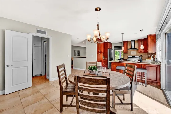 11278 Barbi Lane, Los Alamitos, California 90720