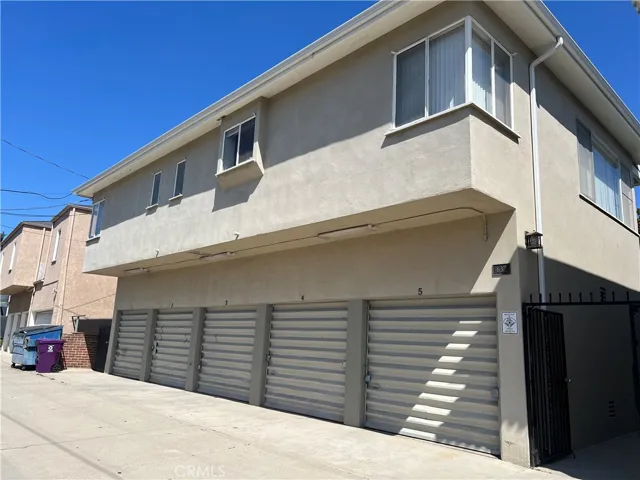 632 E Carson Street, Long Beach, California 90807