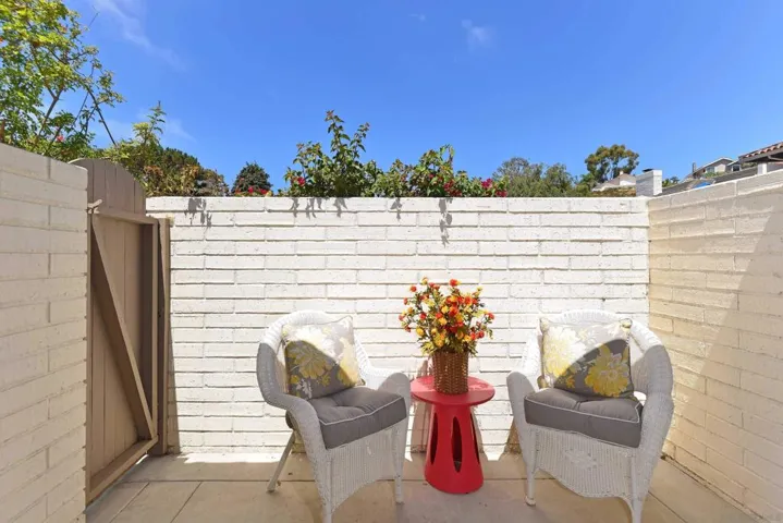 119 Guerrero Ct, Solana Beach, California 92075