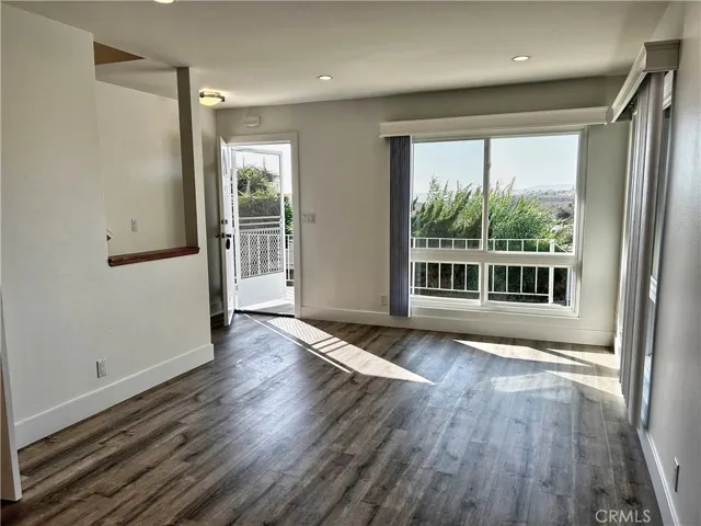 115 Avenida Del Reposo 1, San Clemente, California 92672