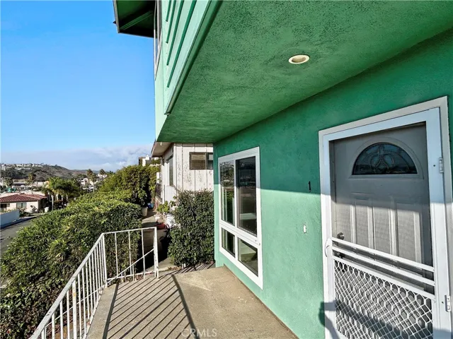 115 Avenida Del Reposo 1, San Clemente, California 92672