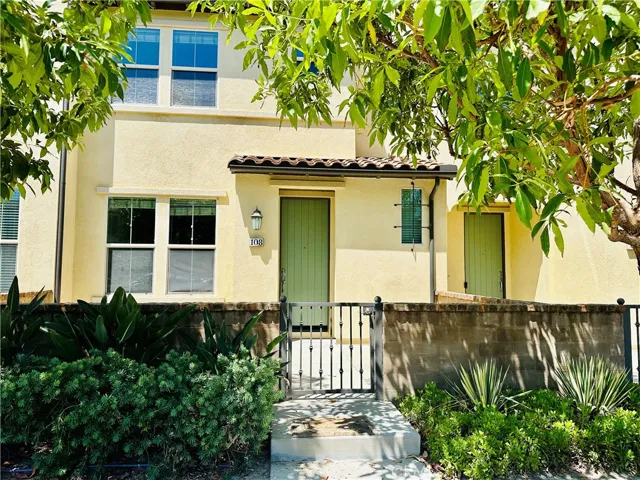 108 Finch, Lake Forest, California 92630