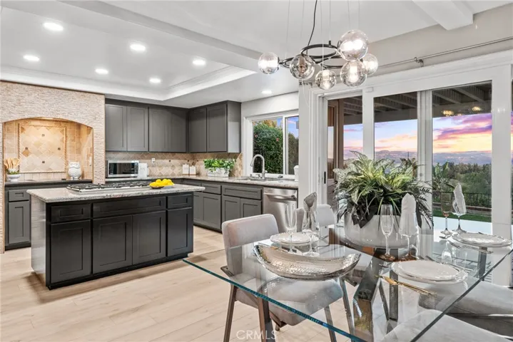 20720 Manzanita Avenue, Yorba Linda, California 92886