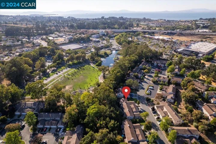 874 Valley Run, Hercules, California 94547