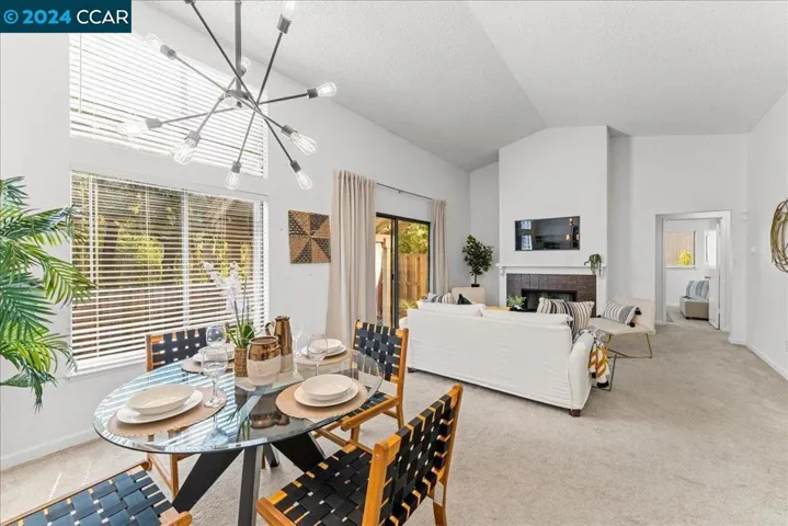 874 Valley Run, Hercules, California 94547